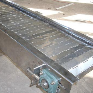 鏈板輸送機的運行要點