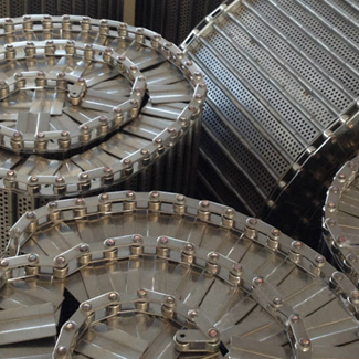 不銹鋼金屬網帶在輸送腐蝕物品時應注意事項