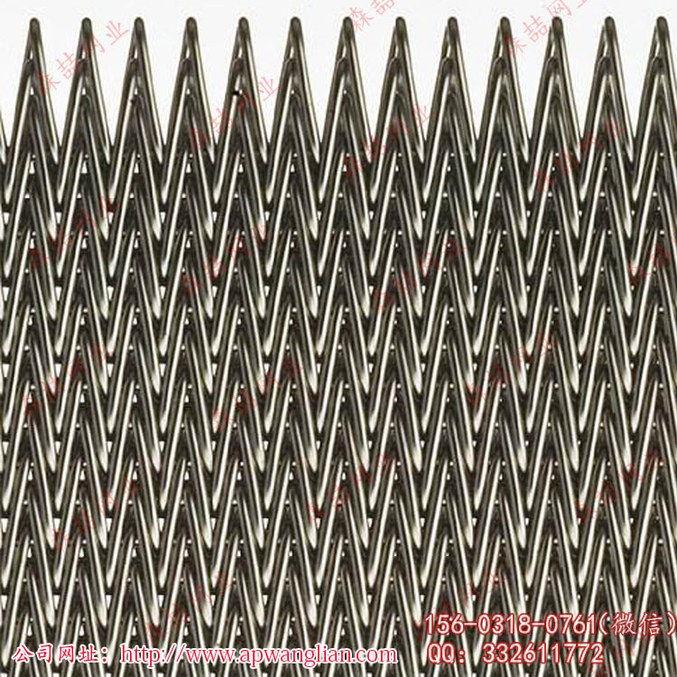 不銹鋼絲緊密編織的金屬輸送帶主要輸送什么產品